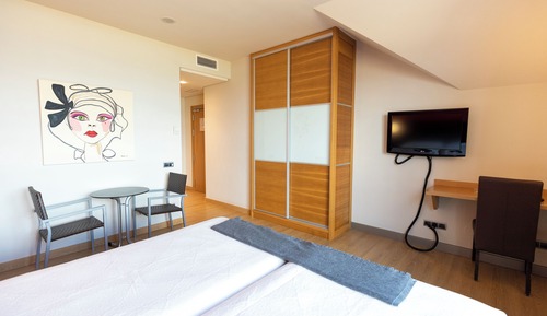 Habitación triple Deluxe, 3 camas individuales, vistas a la playa
