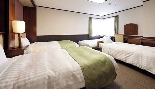 Habitación cuádruple estándar, no fumadores, en esquina
