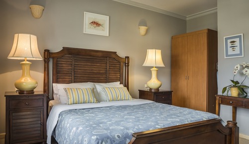 Suite (Partial Harbor View 101)