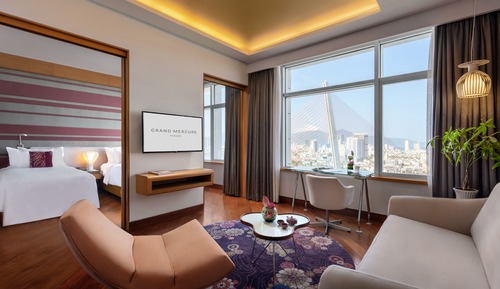 Suite ejecutiva, vistas al río (Business Lounge Access. Privilege)