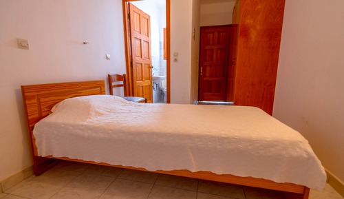 Habitación individual económica