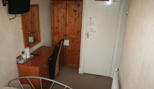 Habitación individual superior, baño privado