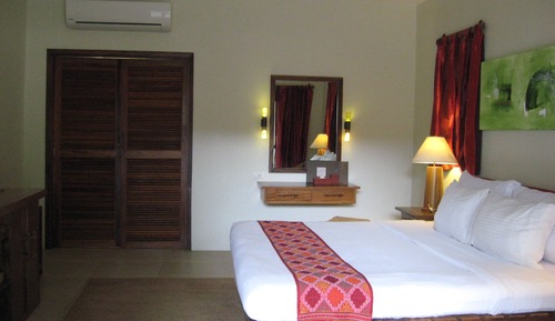 Royal Bungalow