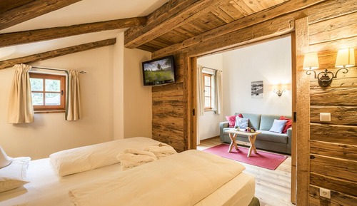 Suite, balcón