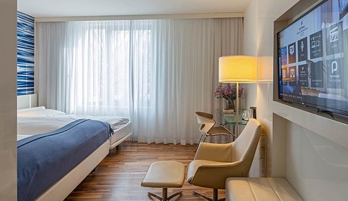 Habitación Deluxe (Family | 2 Adults + 1 Child)