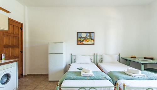 Apartamento, 2 habitaciones, vistas a la piscina