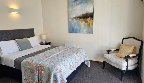 Estudio, 1 cama de matrimonio, baño privado