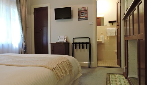Habitación, baño privado, vistas al jardín (3nts min - Adul)