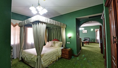 Suite, vistas a la ciudad (Imperial)