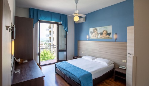 Habitación clásica (Double Classic (with SPA Access))