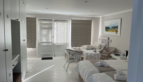 Habitación superior, 3 camas individuales, vistas al jardín