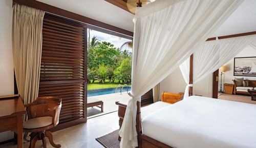 Luxury Garden Pool Villa
