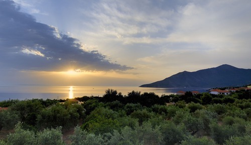 Estudio, vistas al mar