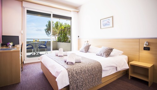 Habitación Deluxe doble, 1 cama de matrimonio, balcón
