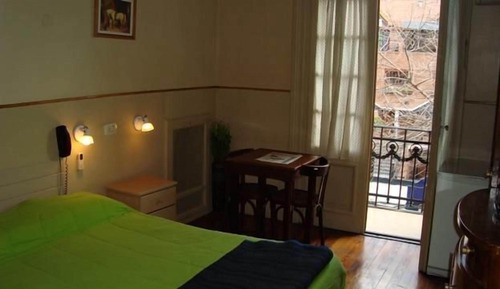Habitación cuádruple estándar