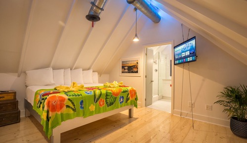 Ibis Bay King Suite