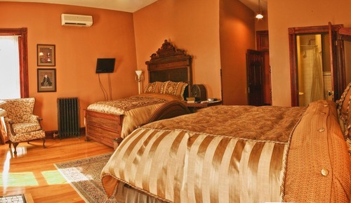 Habitación cuádruple estándar, baño privado (Deluxe Double Queen)