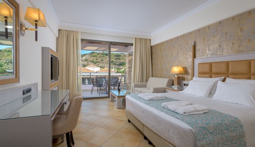 Habitación Deluxe, vistas a la piscina