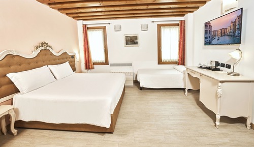 Habitación triple superior