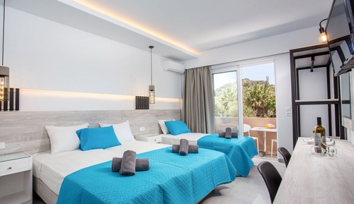 Habitación triple Deluxe