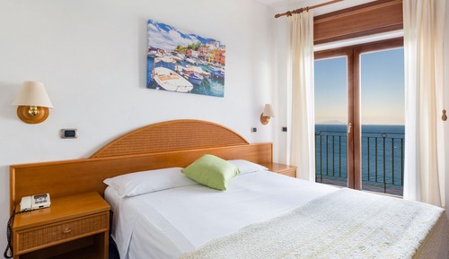 Habitación doble, 1 cama doble, balcón, vistas al mar