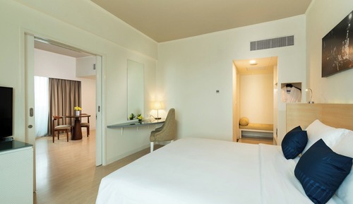 Junior Suite Room