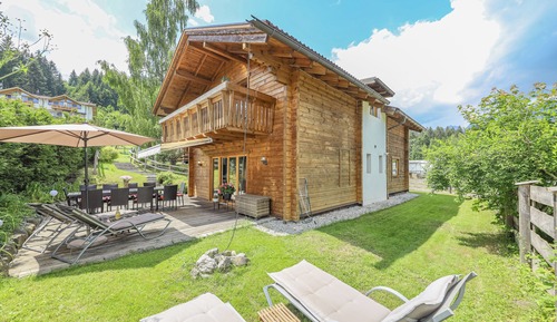 Chalet tradicional, 2 habitaciones, acceso a la piscina, vistas a la montaña (140 m2)
