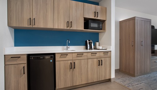 Suite, 2 camas dobles (Additional Living Area)