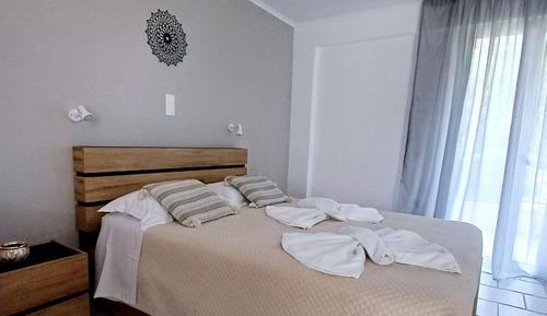 Estudio Premier, 1 cama doble, terraza, mirando al mar