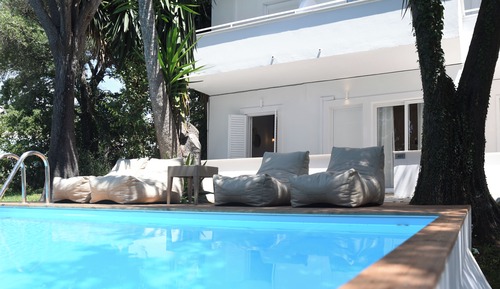 Premium Double Room with Sharing pool