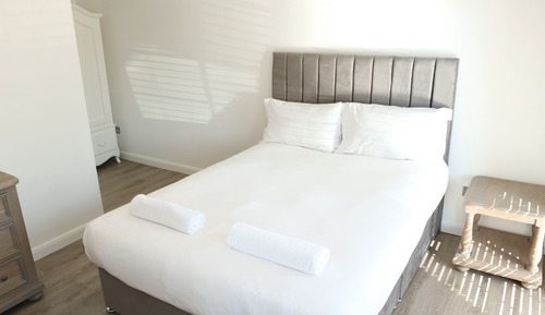 Apartamento, baño privado