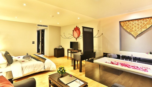 Habitación Deluxe, acceso a la piscina, vistas al mar