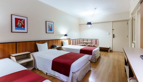 Suite junior, 3 camas individuales