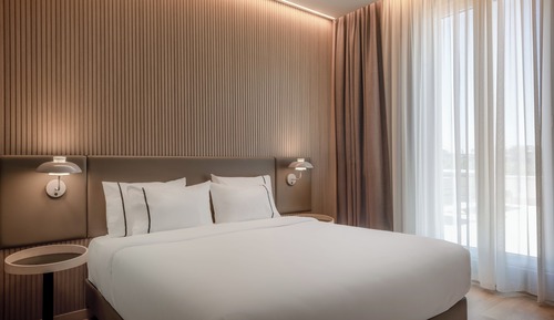 Habitación estándar, 1 cama de matrimonio, vistas a la ciudad