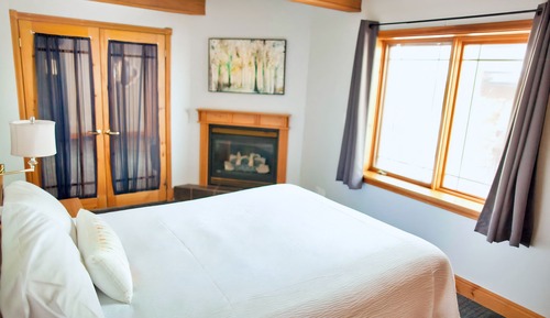 Suite de lujo, 1 cama de matrimonio, chimenea, vistas al lago