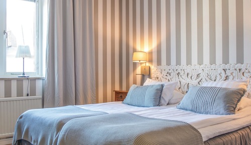 Habitación estándar con 1 cama doble o 2 individuales