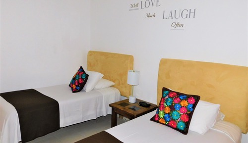 Apartamento tradicional, 2 habitaciones, vistas al jardín