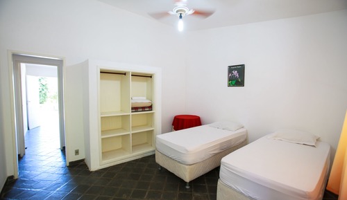 Habitación cuádruple clásica, vistas al jardín