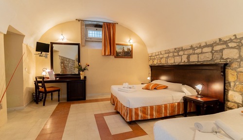 Habitación triple familiar