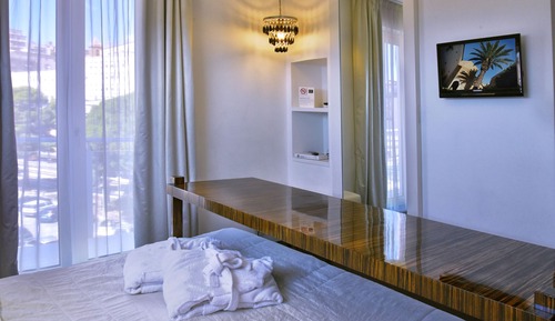 Habitación clásica con 1 cama doble o 2 individuales