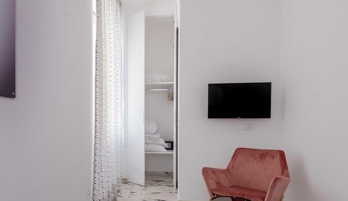 Apartamento superior, 2 habitaciones, en edificio anexo