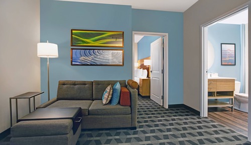 Suite, 1 habitación (Mobility/Hearing Access, Roll-In Shwr)