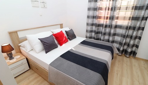 Casa (Three Bedroom Apartment with Terrace)