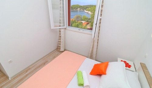 Casa (Two Bedroom Apartment with Terrace)