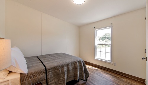 Casa móvil básica (Master Bedroom)