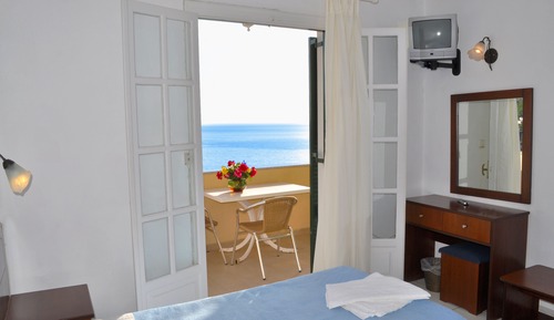 Apartamento, 2 habitaciones, fumadores, balcón