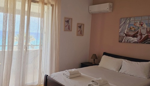 Apartamento, 2 habitaciones, fumadores, balcón