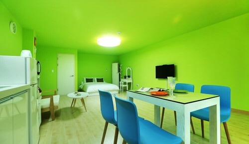 Habitación (Mellon)