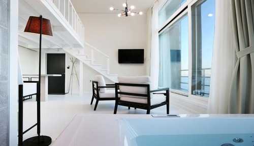 Habitación (402)