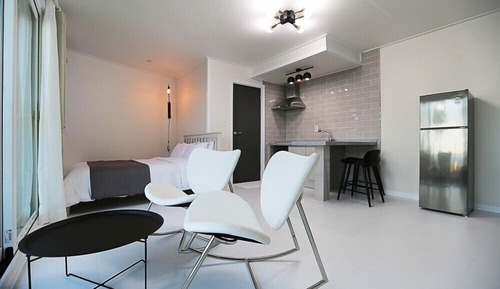Habitación (102)
